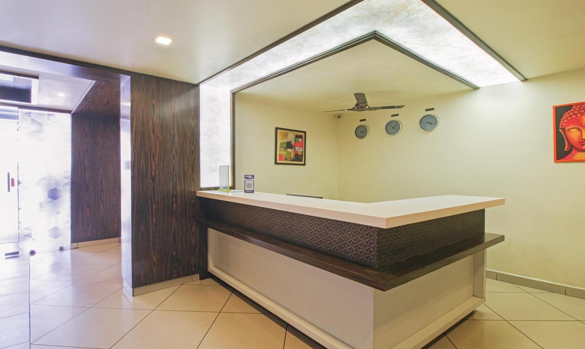 Itsy Hotels N Square Vijayawāda Εξωτερικό φωτογραφία